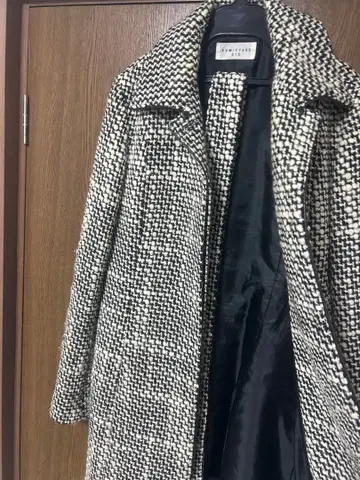 KUMIKYOKU 트위드 피 코트