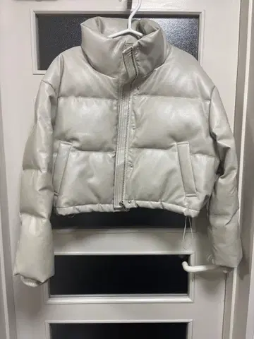 크롭 다운 자켓