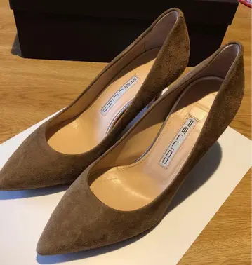 PELLUCO 브라운 스웨이드 하이힐