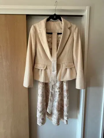 베이지, 핑크 자켓 원피스 세트