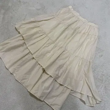 아이보리 플레어 스커트 LL 사이즈