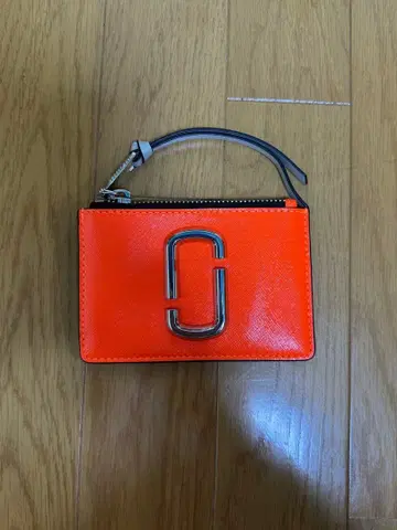 마크 제이콥스 프래그먼트 케이스