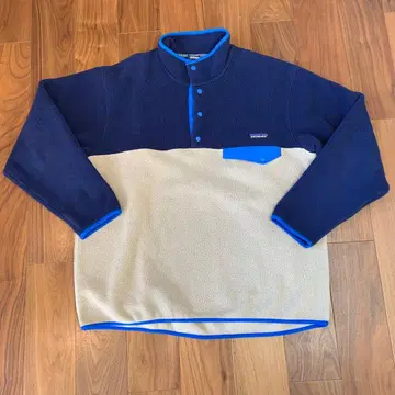 patagonia 플리스 자켓 네이비 크림