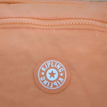 KIPLING 오렌지 숄더백