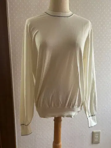 BRUNELLO CUCINELLI 아이보리 니트 스웨터