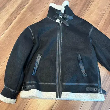 [최종 가격 인하] EMODA 무스탕 자켓