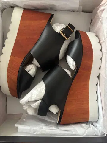 ELVIOZANON 웨지 샌들 블랙 36