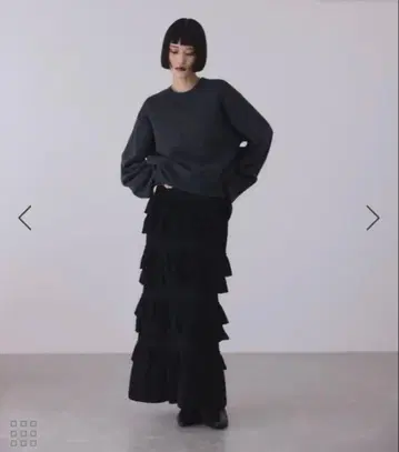 adam et rope [지속가능성] 프릴 니트 스커트