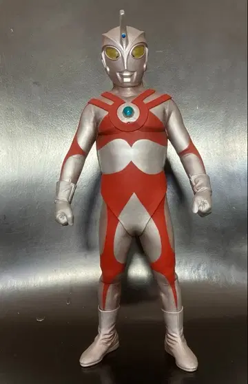 비리켄 상회 울트라맨 A