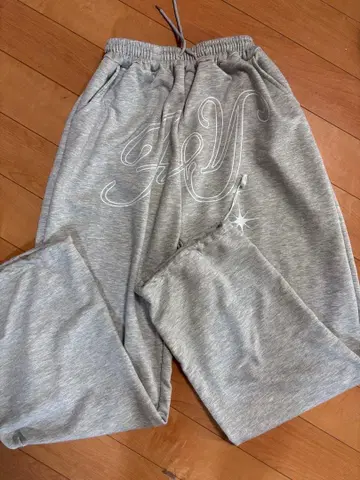 그레이 맨투맨 조거 팬츠