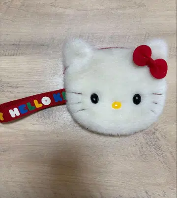 레어! 산리오 헬로키티 퍼 파우치 쇼와 레트로