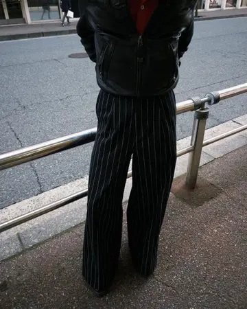 Y-3 블랙 스트라이프 슬랙스