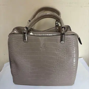 CK 크로커다일 패턴 핸드백 그레이