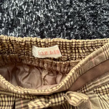 LIZLISA 체크 무늬 치마바지