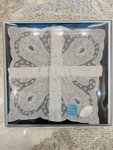 [ 미사용 ] SWATOW 스와토우 자수 레이스 손수건 화이트