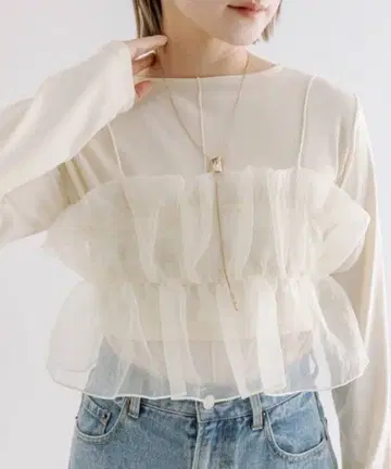 [ 새상품급 ] mystic mline 시어 개더 뷔스티에 아이보리