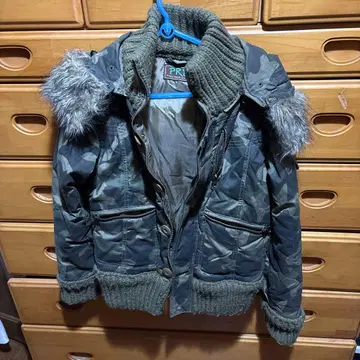 카모플라주 패턴 아우터 자켓