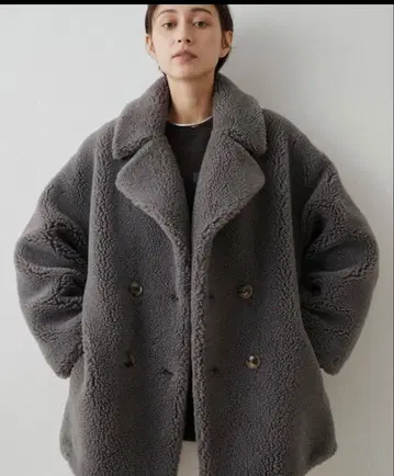 THE PAUSE 보아 코트 그레이 Whim Gazette, 윔 가젯