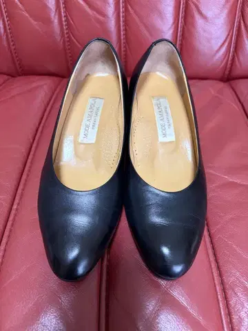 블랙 포멀 펌프스