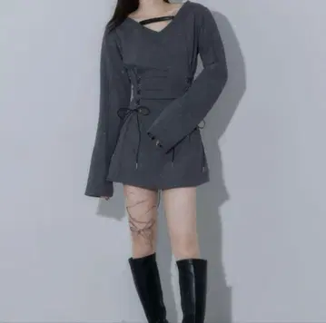 [ AWL ] Ellno de Mavie 라메 맨투맨 레이스업 원피스