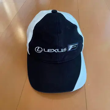 렉서스 F 캡 블랙 화이트