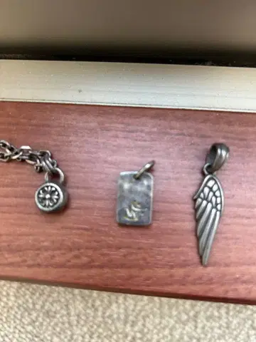 실버 윙 나침반 목걸이