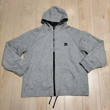 EGOZARU 그레이 후드 부착 후드티