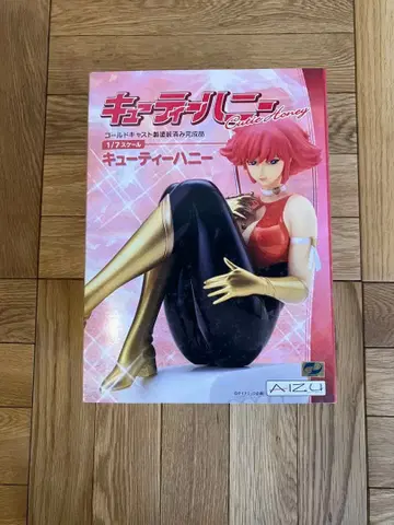 미개봉 1/7 아이즈 프로젝트 큐티 허니 피규어