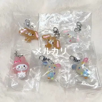 산리오 캐릭터즈 윳토 메지루시 액세서리