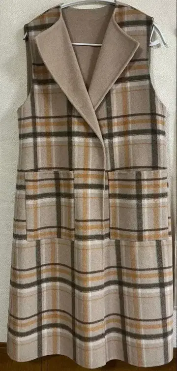 AuieF 아위예프 체크 베스트