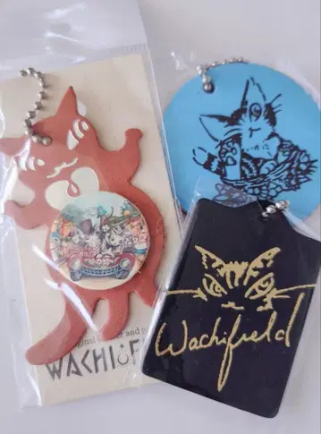 다얀 가죽 키링 & 핀 배지