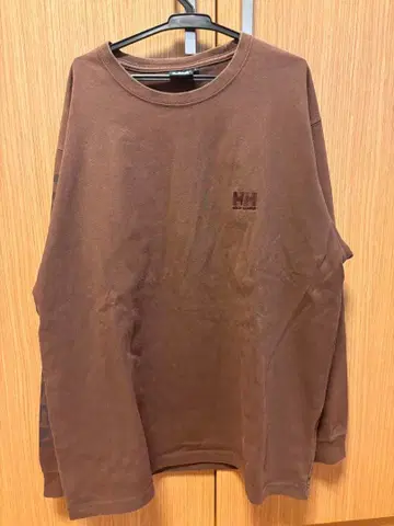 헬리 한센 브라운 롱T L 사이즈