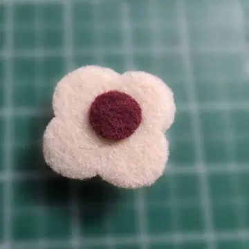 미사용 새상품 LARDIN 펠트 수영장 토니에르 액세서리