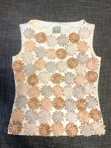 시빌라 슬리브리스 상의 M 사이즈