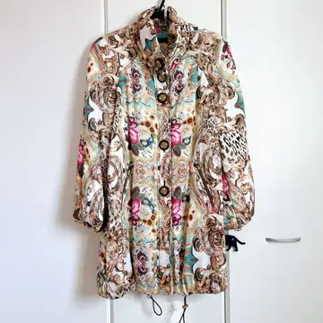 이타리야 화려한 고져스 다운 코트