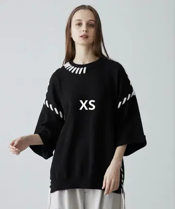 [ CLEL ] 핸드스티치 반팔 사이드 레이스 니트