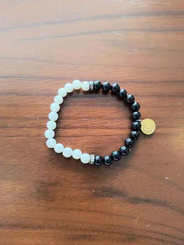 moonagedevilment의 팔찌