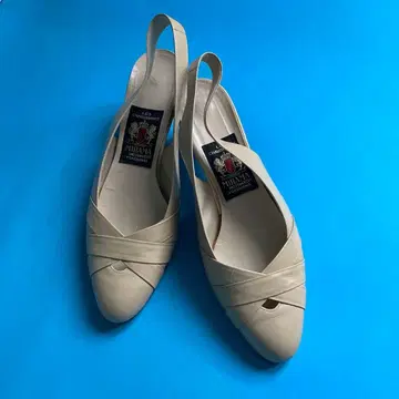 베이지 가죽 슬링백 펌프스 24cm