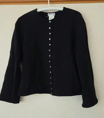 agnis b. 블랙 가디건 사이즈 2