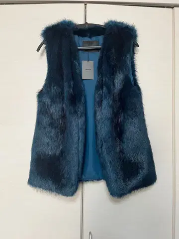 WONEM 다크 블루 퍼 베스트 프리 사이즈