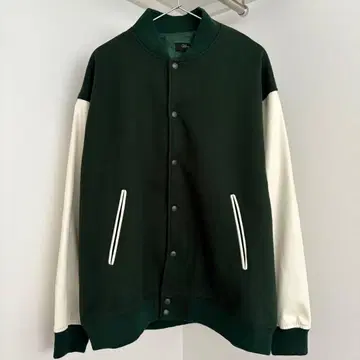 Unrelaxing 그린 바시티 자켓풍 자켓