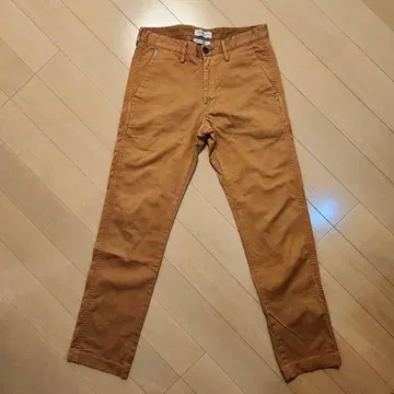 CONTRIVANCE 브라운 치노 팬츠