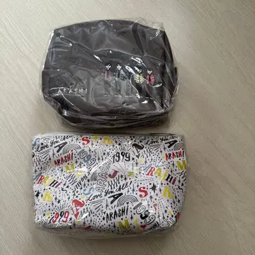 아라시 아라시를 여행하는 전시회 파우치 2개 세트