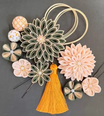 쓰마미자이쿠 머리 장식 대 말차 그린 아이보리