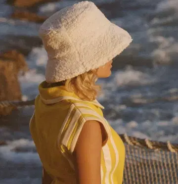 랙 오브 컬러 보아 버킷햇