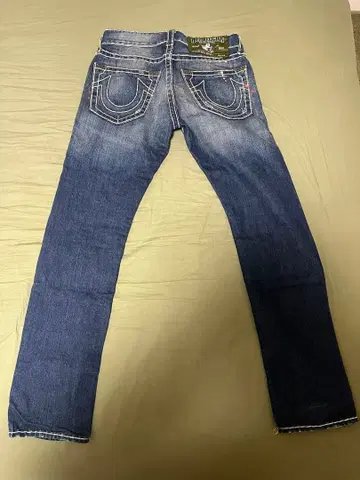 True Religion GENO SUPER T 30