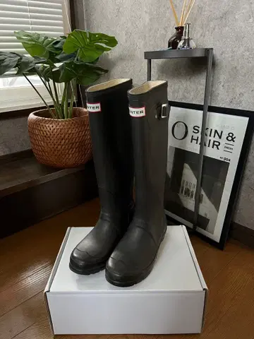 Hunter 다크 브라운 롱 부츠