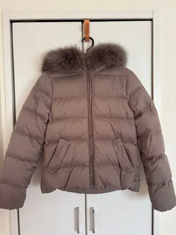 그린 라벨 릴랙싱 다운 자켓