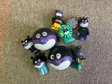 호빵맨 피규어 8개 세트 블랙 보라색