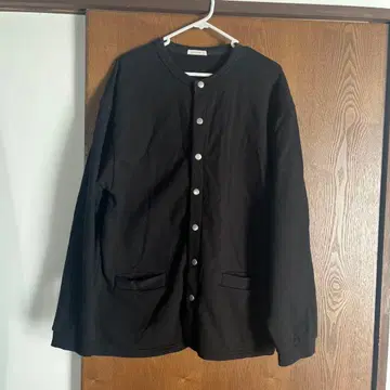 블랙 가디건 버튼 달린 코튼 혼방